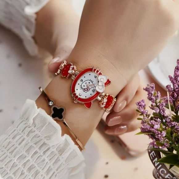 Hello Kitty Quartz Watch - Picture 3 of 6